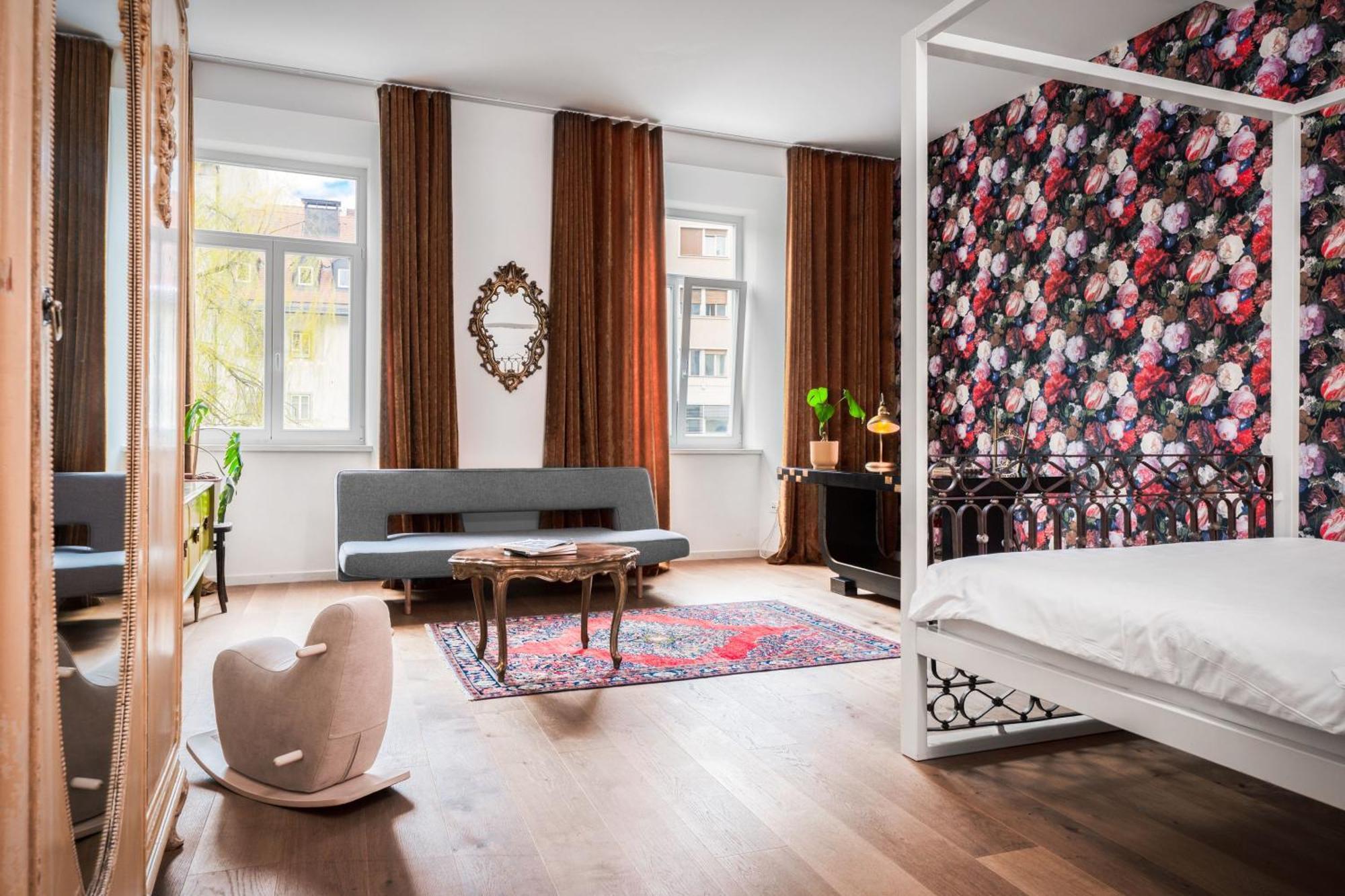 Tromostovje Apartments Ljubljana Buitenkant foto