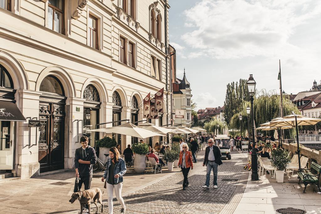 Tromostovje Apartments Ljubljana Buitenkant foto